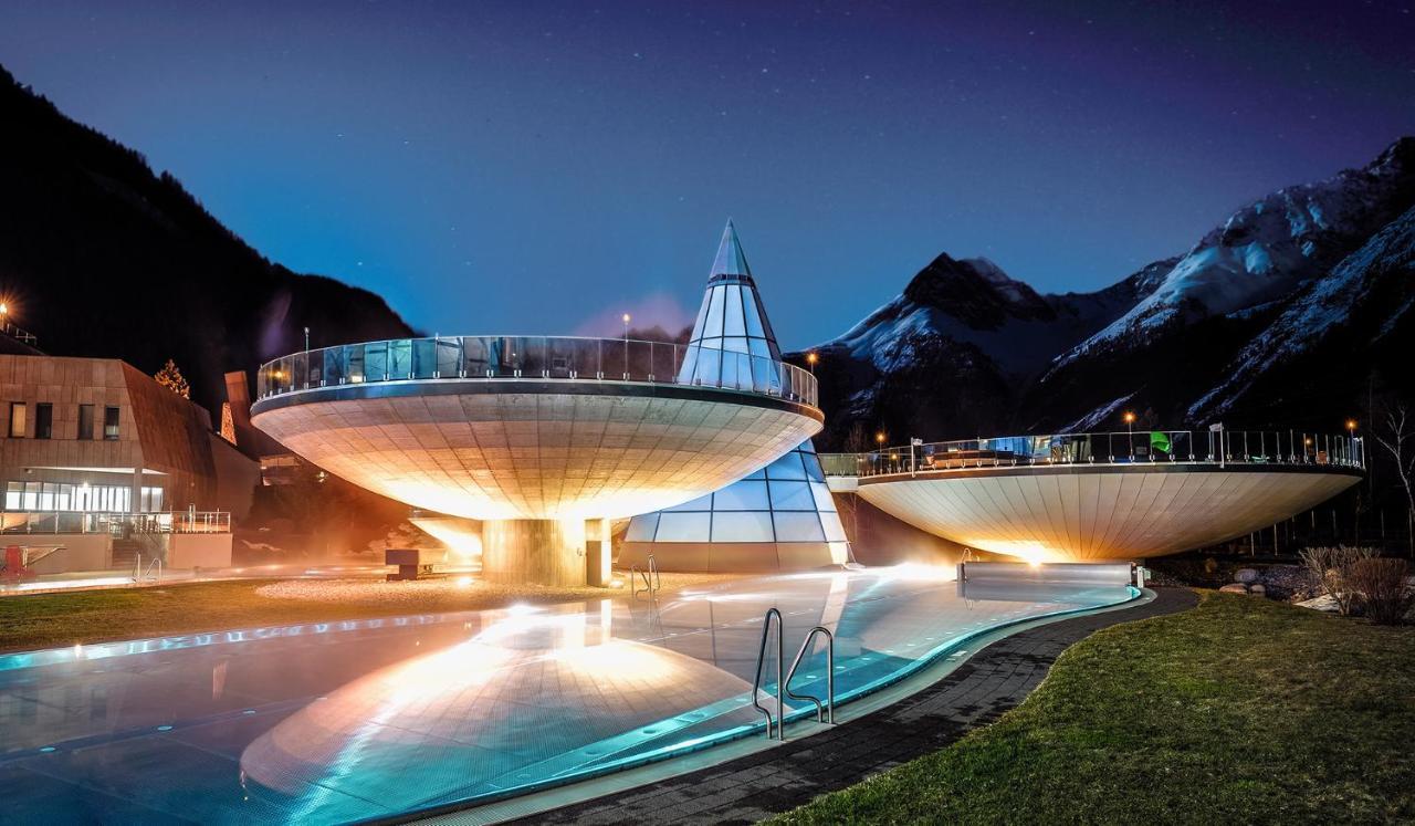 Aqua Dome 4 Sterne Superior Hotel & Tirol Therme Längenfeld Exterior foto